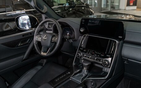 Lexus LX, 2024 год, 21 650 000 рублей, 16 фотография