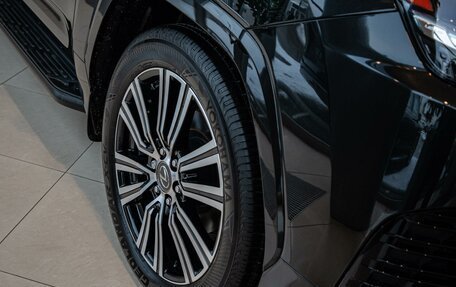 Lexus LX, 2024 год, 25 490 000 рублей, 8 фотография