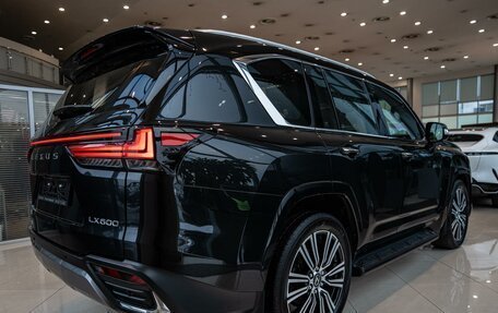 Lexus LX, 2024 год, 25 490 000 рублей, 6 фотография
