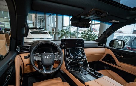 Lexus LX, 2024 год, 25 490 000 рублей, 14 фотография