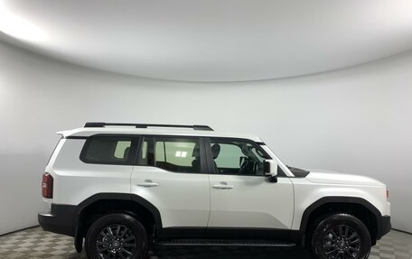 Toyota Land Cruiser Prado, 2024 год, 9 290 000 рублей, 4 фотография