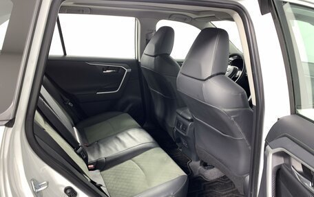 Toyota RAV4, 2024 год, 5 180 000 рублей, 19 фотография