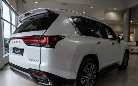 Lexus LX, 2024 год, 24 190 000 рублей, 6 фотография