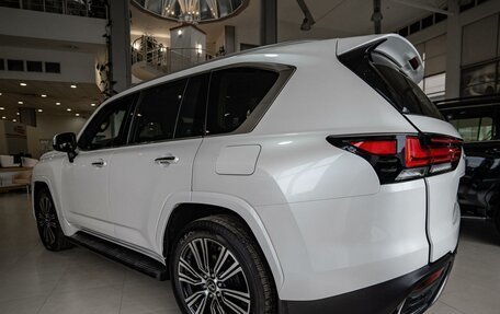 Lexus LX, 2024 год, 24 190 000 рублей, 4 фотография