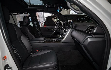 Lexus LX, 2024 год, 24 190 000 рублей, 17 фотография