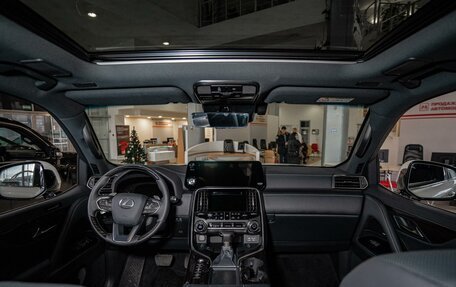Lexus LX, 2024 год, 24 190 000 рублей, 15 фотография