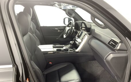 Lexus LX, 2024 год, 21 650 000 рублей, 23 фотография