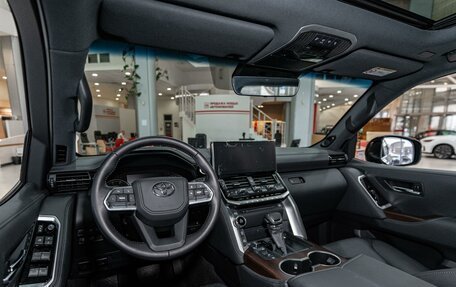 Toyota Land Cruiser, 2023 год, 13 950 000 рублей, 14 фотография