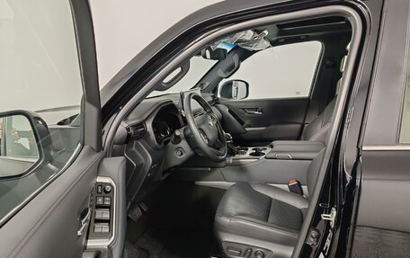 Toyota Land Cruiser, 2023 год, 15 390 000 рублей, 17 фотография