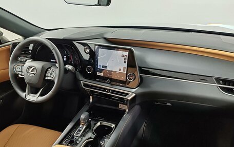Lexus RX IV рестайлинг, 2025 год, 8 690 000 рублей, 11 фотография