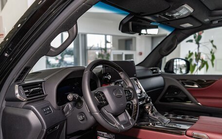 Lexus LX, 2024 год, 19 330 000 рублей, 10 фотография