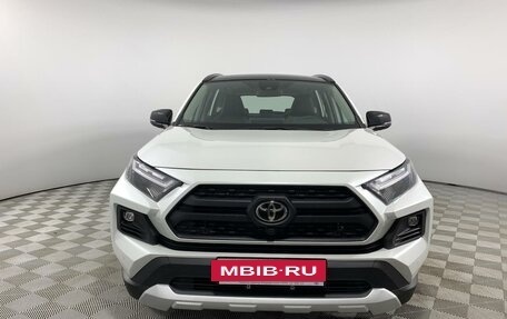 Toyota RAV4, 2024 год, 4 650 000 рублей, 2 фотография