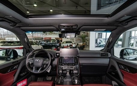 Lexus LX, 2024 год, 19 330 000 рублей, 13 фотография