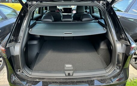 Volkswagen Tiguan, 2024 год, 4 250 000 рублей, 11 фотография