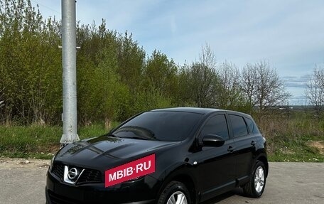 Nissan Qashqai, 2010 год, 1 050 000 рублей, 2 фотография