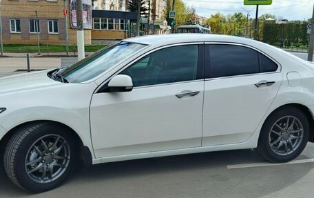 Honda Accord VIII рестайлинг, 2008 год, 990 000 рублей, 13 фотография