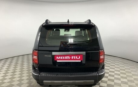 Toyota Land Cruiser Prado, 2024 год, 9 290 000 рублей, 6 фотография