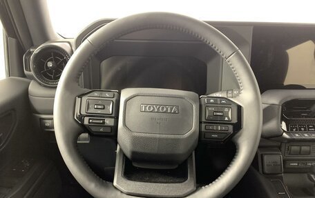 Toyota Land Cruiser Prado, 2024 год, 9 290 000 рублей, 24 фотография