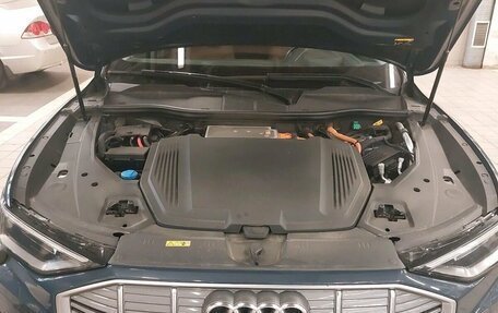 Audi e-tron Sportback I, 2021 год, 4 497 000 рублей, 19 фотография