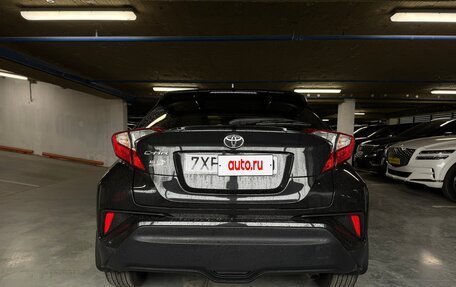 Toyota C-HR I рестайлинг, 2019 год, 1 845 000 рублей, 4 фотография