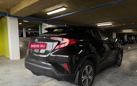 Toyota C-HR I рестайлинг, 2019 год, 1 845 000 рублей, 6 фотография