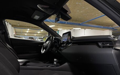 Toyota C-HR I рестайлинг, 2019 год, 1 845 000 рублей, 16 фотография