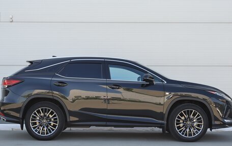 Lexus RX IV рестайлинг, 2019 год, 5 350 000 рублей, 3 фотография