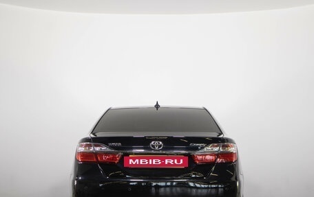 Toyota Camry, 2016 год, 1 799 000 рублей, 5 фотография