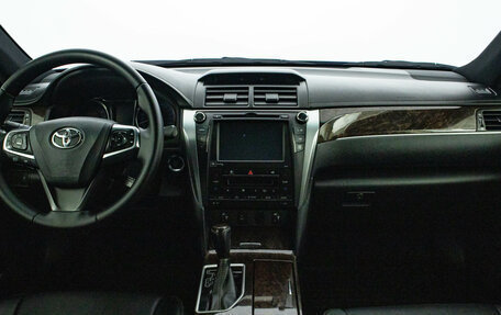 Toyota Camry, 2016 год, 1 799 000 рублей, 18 фотография