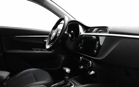 KIA Rio IV, 2021 год, 1 845 000 рублей, 11 фотография