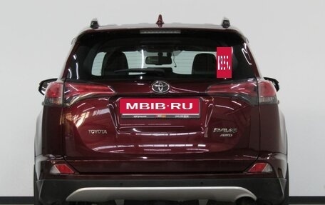 Toyota RAV4, 2018 год, 2 686 000 рублей, 4 фотография