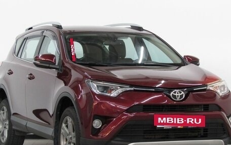 Toyota RAV4, 2018 год, 2 686 000 рублей, 8 фотография