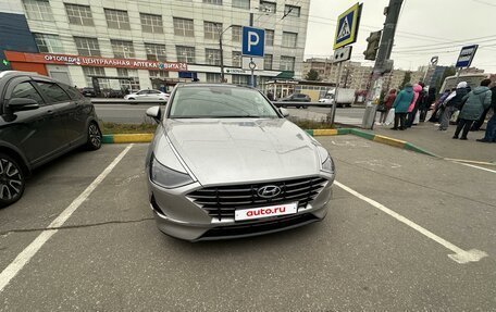 Hyundai Sonata VIII, 2019 год, 2 750 000 рублей, 2 фотография
