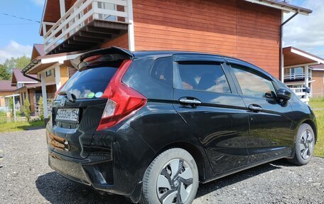 Honda Fit III, 2015 год, 950 000 рублей, 4 фотография