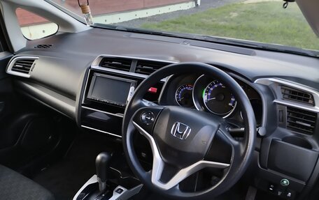 Honda Fit III, 2015 год, 950 000 рублей, 9 фотография
