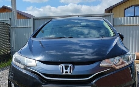 Honda Fit III, 2015 год, 950 000 рублей, 11 фотография