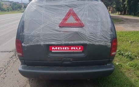 Dodge Caravan III, 2000 год, 250 000 рублей, 2 фотография