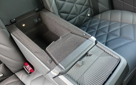 BMW 7 серия, 2023 год, 14 490 000 рублей, 26 фотография