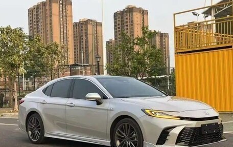 Toyota Camry, 2024 год, 3 880 000 рублей, 3 фотография