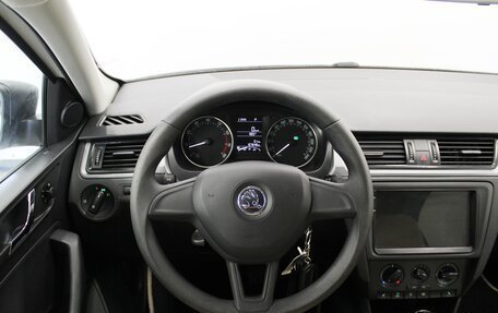 Skoda Rapid I, 2017 год, 1 200 000 рублей, 8 фотография