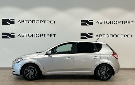 KIA cee'd I рестайлинг, 2010 год, 679 000 рублей, 2 фотография