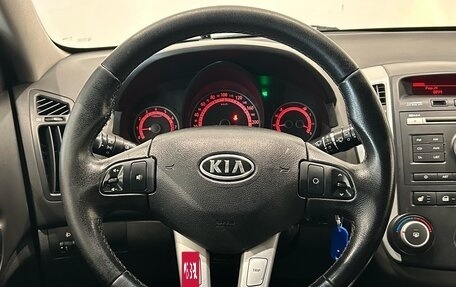 KIA cee'd I рестайлинг, 2010 год, 679 000 рублей, 12 фотография