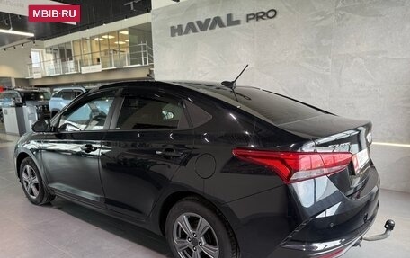 Hyundai Solaris II рестайлинг, 2021 год, 1 450 000 рублей, 4 фотография