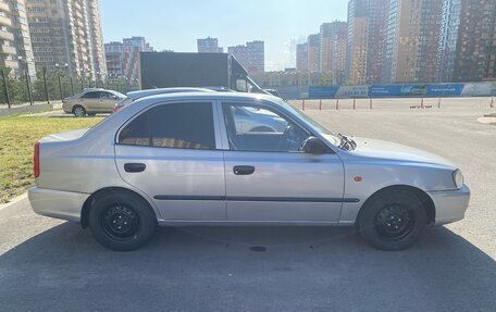 Hyundai Accent II, 2003 год, 400 000 рублей, 2 фотография