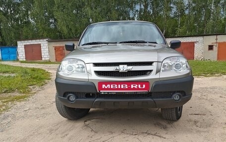 Chevrolet Niva I рестайлинг, 2019 год, 850 000 рублей, 7 фотография