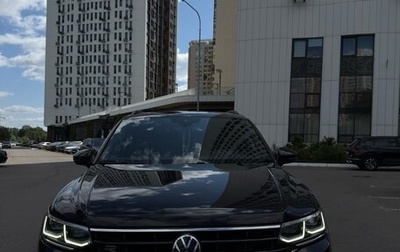 Volkswagen Tiguan II, 2021 год, 3 980 000 рублей, 1 фотография