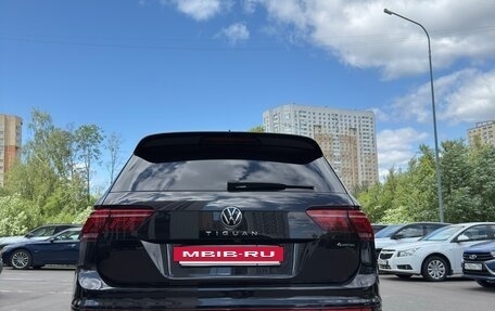 Volkswagen Tiguan II, 2021 год, 3 980 000 рублей, 4 фотография