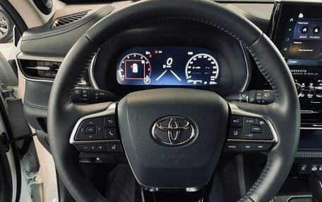 Toyota Highlander, 2025 год, 5 300 000 рублей, 14 фотография