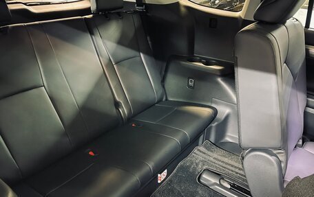 Toyota Highlander, 2025 год, 5 300 000 рублей, 27 фотография