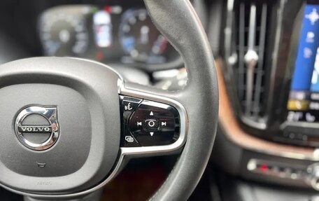 Volvo XC60 II, 2021 год, 3 200 000 рублей, 16 фотография